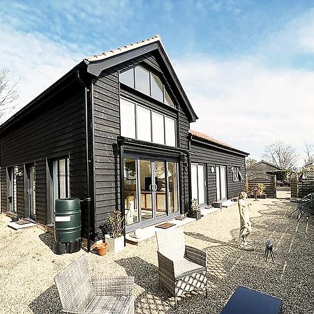 The Muse By The Suffolk Cottage Collection Framlingham Exterior foto